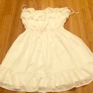 White strapless Lilly Pulitzer dress